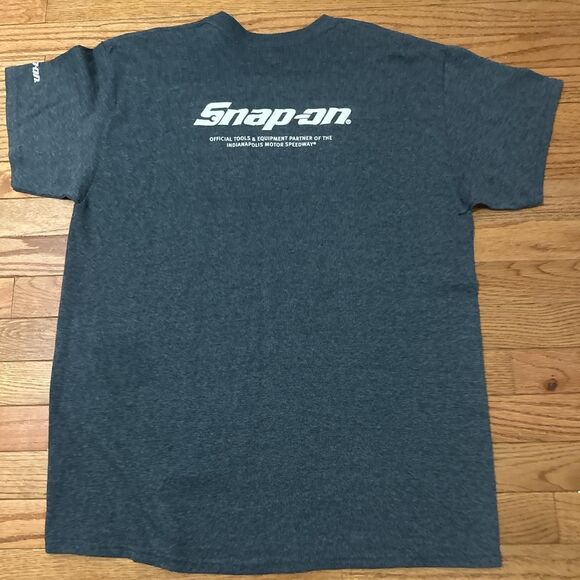 Gildan Men's Grey T-shirt - Picture 2 of 5